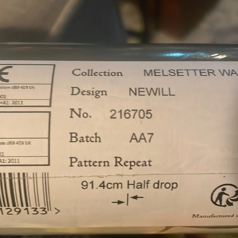 Morris & Co. NEWILL IVORY SAGE 1 double roll wallpaper